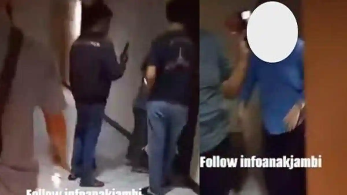 VIRAL Video Pria Jambi Gerebek Istrinya Ngamar dengan Teman Sekantor, Nekat Bawa Anggota Polisi