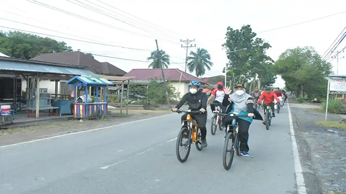 Bupati Sambas Satono Ajak Masyarakat Rutin Olahraga