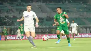 Pemain-Persebaya-Alfan-Suaib-v-PSM.jpg