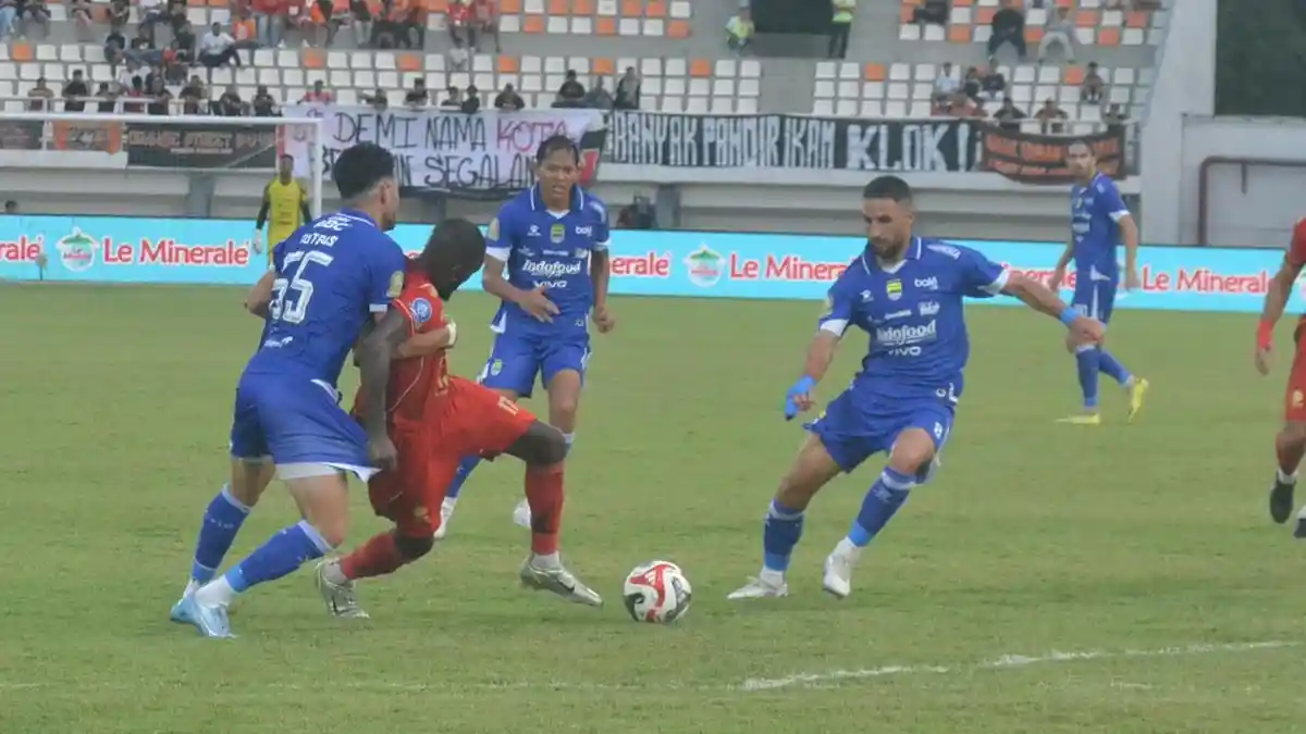 Jadwal Persib Bandung Lawan PSM Makassar, Tanpa Bojan Hodak, Barba dan Lucho