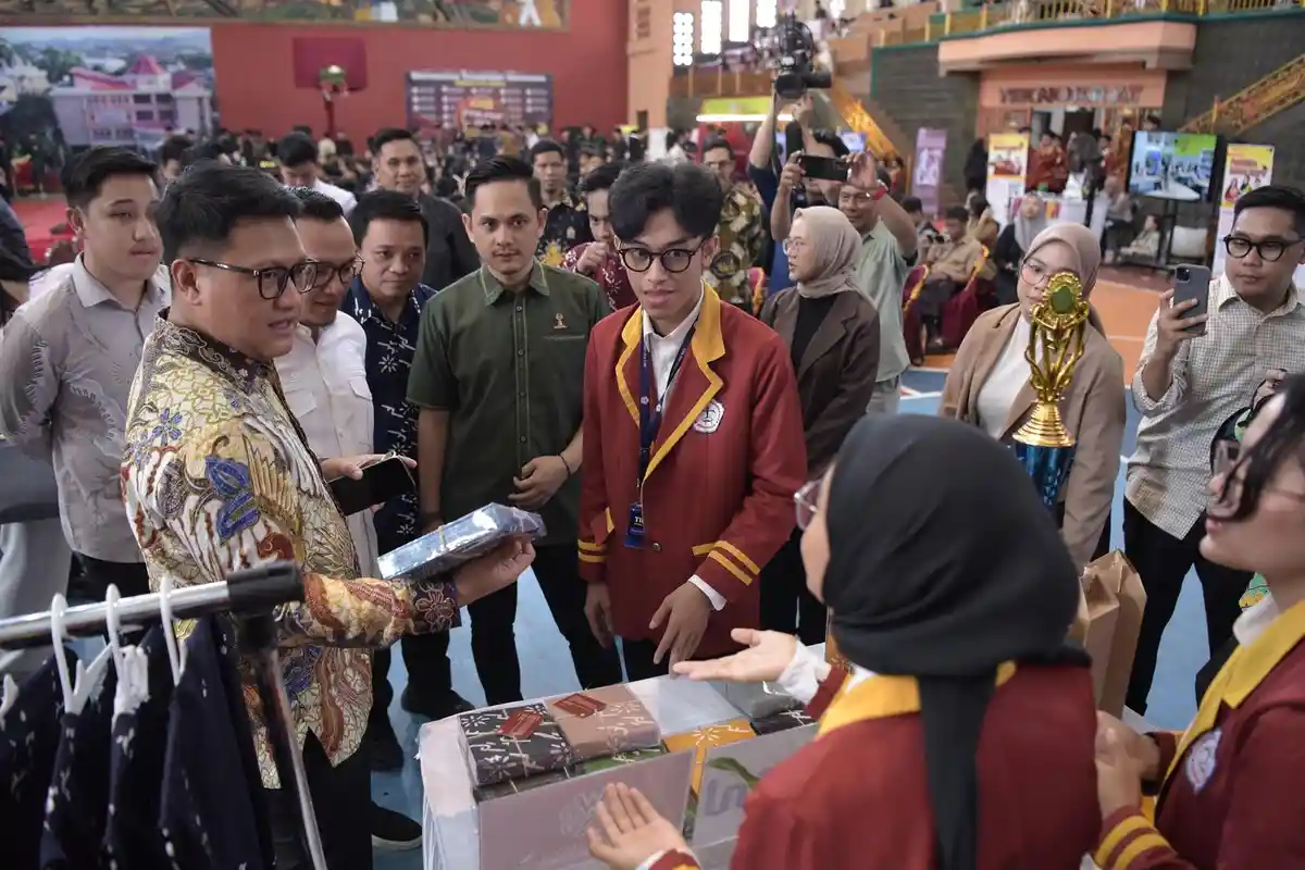 Ketua DPRD Lampung Buka Teknokrat Entrepreneur Vaganza 2025, Ini Pesannya