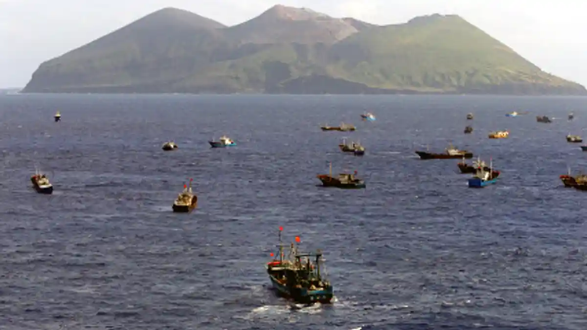 Kapal Tiongkok Kian Banyak Memasuki Jepang