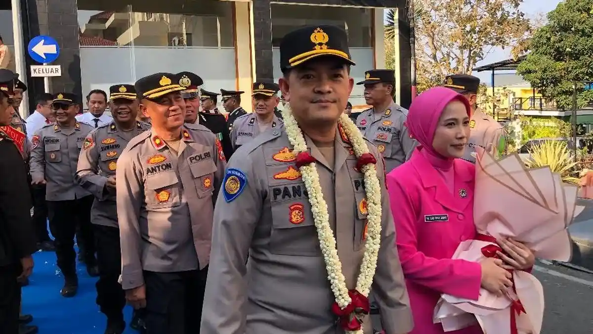 AKBP Panji Gedhe Prabawa Resmi Jadi Kapolres Batu Menggantikan AKBP ...