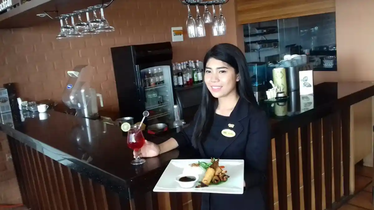 Lezatnya Crispy Roll Tiger Prawn Parape, Udang Goreng dengan Balutan Kulit Lumpia