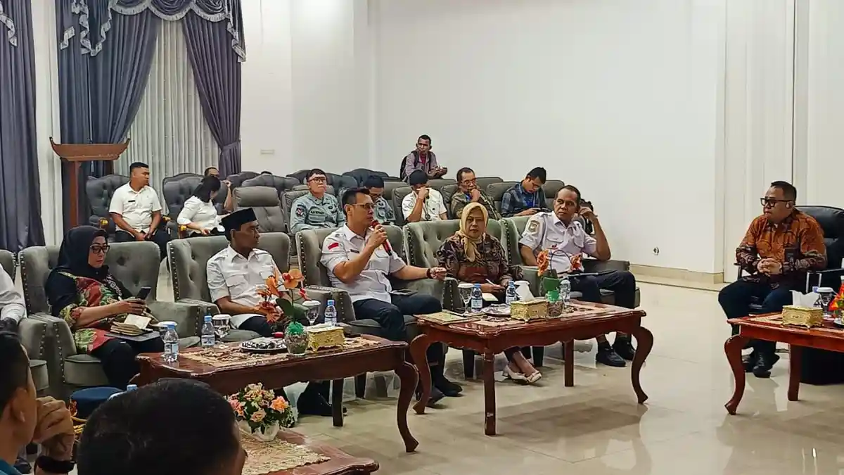 Wabup Charlos Viali Harap PT Pelni Dukung Implementasi Kerjasama Antar Daerah 