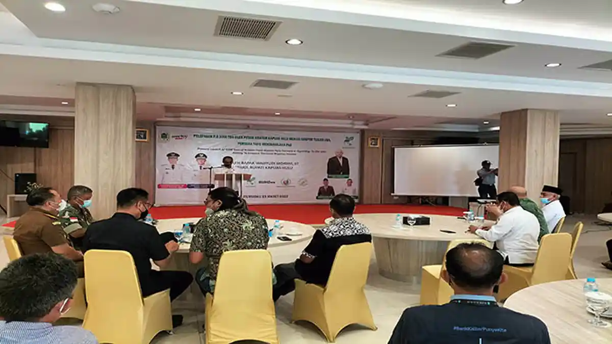 Pemerintah Kapuas Hulu Perdana Ekspor Daun Kratom ke Amerika Serikat