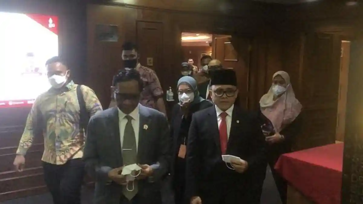 Sertijab Menpan RB, Mahfud MD: Saya Yakin Abdullah Azwar Anas Bisa Laksanakan Tugas dengan Baik