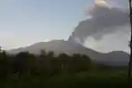 Erupsi Gunung Raung, Masyarakat Diimbau Kurangi Aktivitas di Luar Rumah Cegah Sebaran Debu Vulkanik