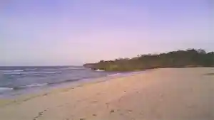Pantai-Baun-Boting.jpg