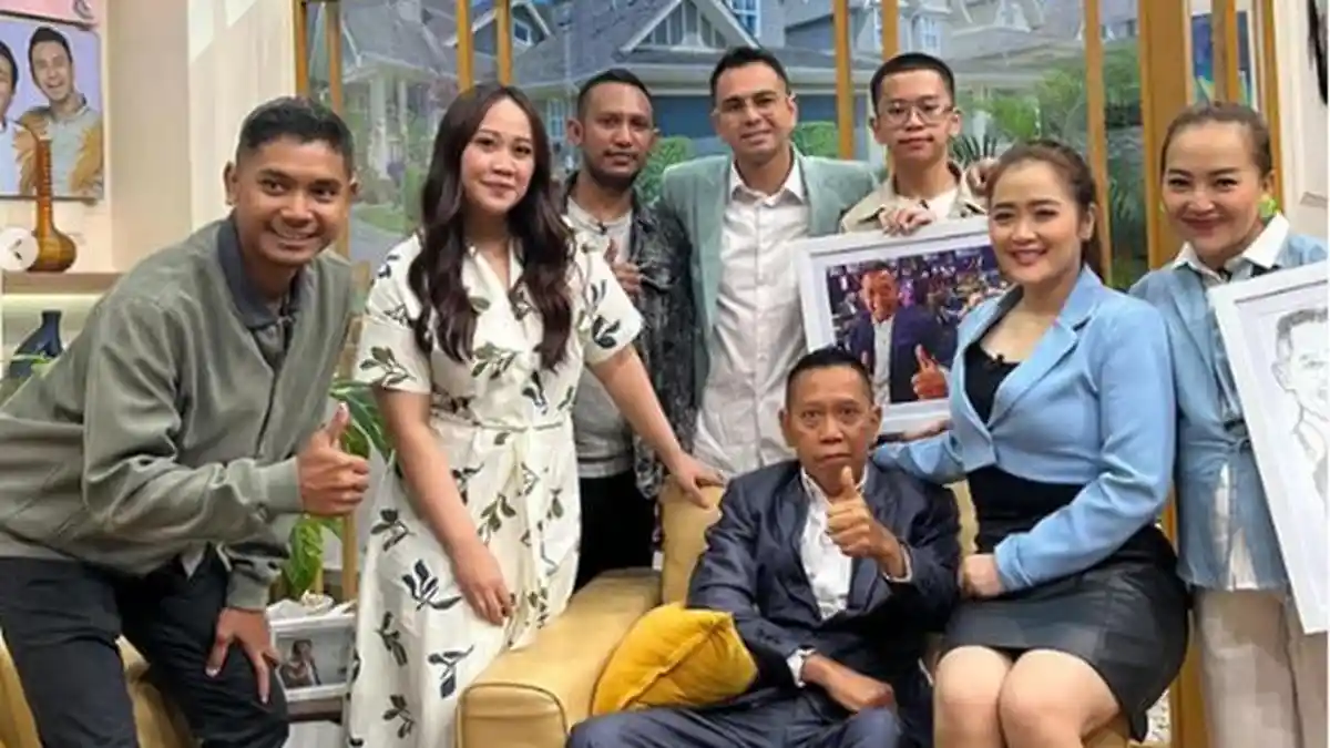 MUNCUL di TV Setelah 3 Tahun Sakit, Tukul Nangis Lihat Foto Agum Gumelar, Kisah Masa Lalu Terkuak