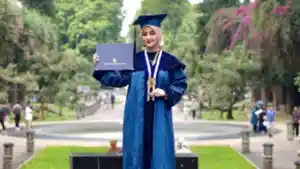 Cerita-Maya-Nabila-Wisudawan-Termuda-S3-ITB.jpg
