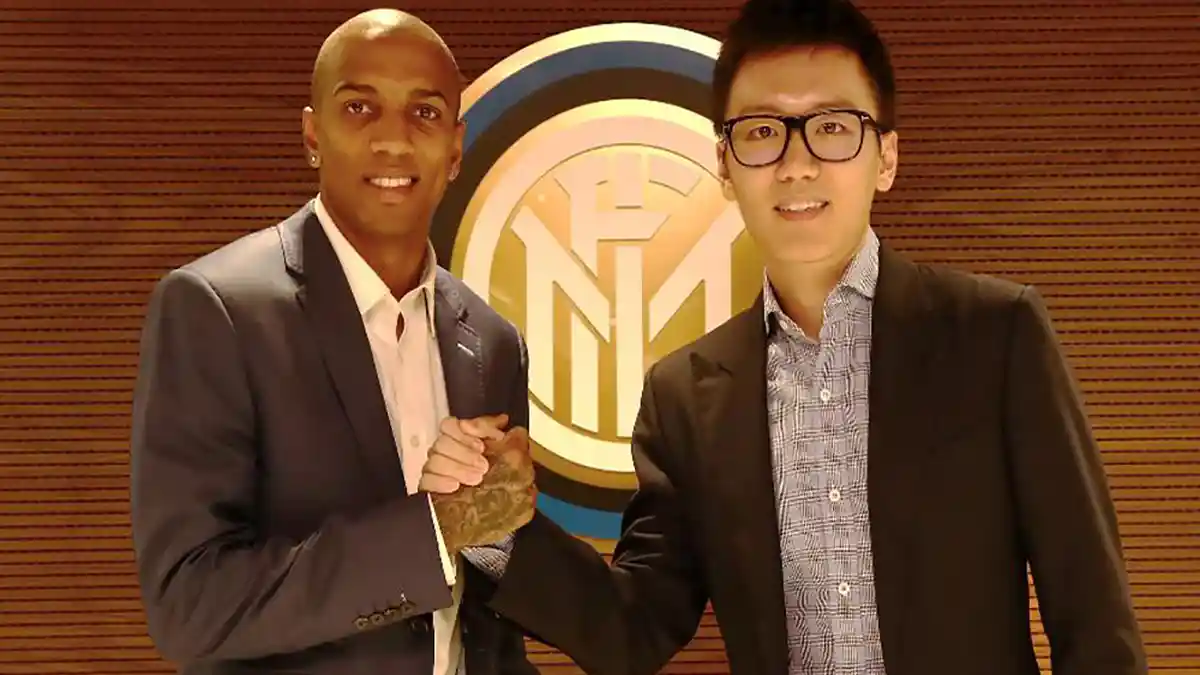 Eks Pemain Manchester United Ashley Young Resmi Gabung Inter Milan