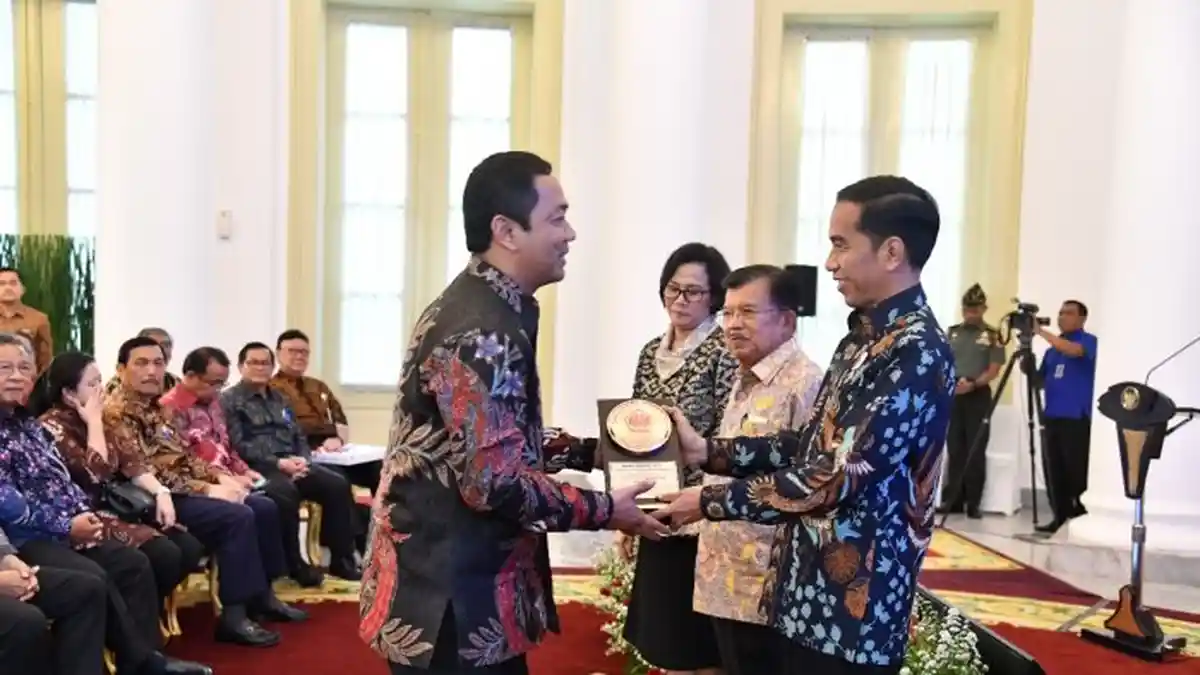 Wali Kota Semarang Terima Anugerah Dana Rakca dari Presiden Jokowi