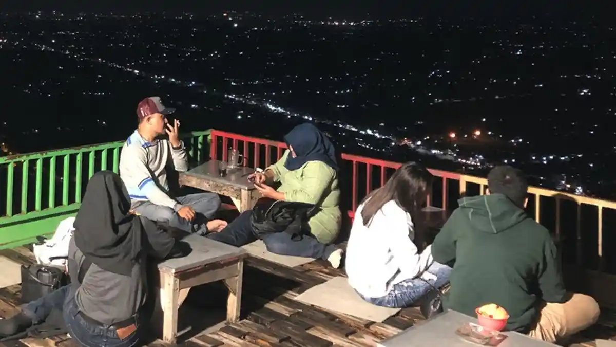 Kawasan Wisata Bukit Bintang Kembali Ramai Dikunjungi Wisatawan