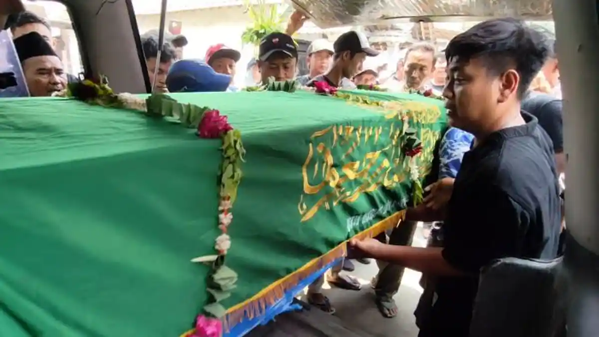 Dikenal Pekerja Keras, Sosok Tri Sutrisno Korban KM Virgo Asal Kediri Tinggalkan Kenangan Mendalam