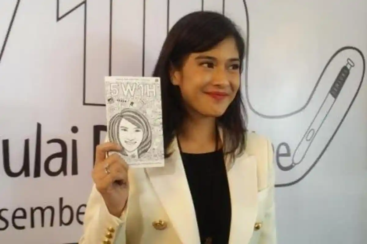 Buku Bacaan yang Mengubah Kehidupan Dian Sastro, Jadi Bahan Skripsi hingga Seorang Mualaf