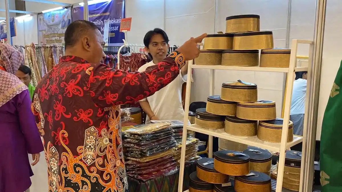 Songkok Recca Jadi Incaran Saudagar di PSBM dan Mubes KKSS 2025