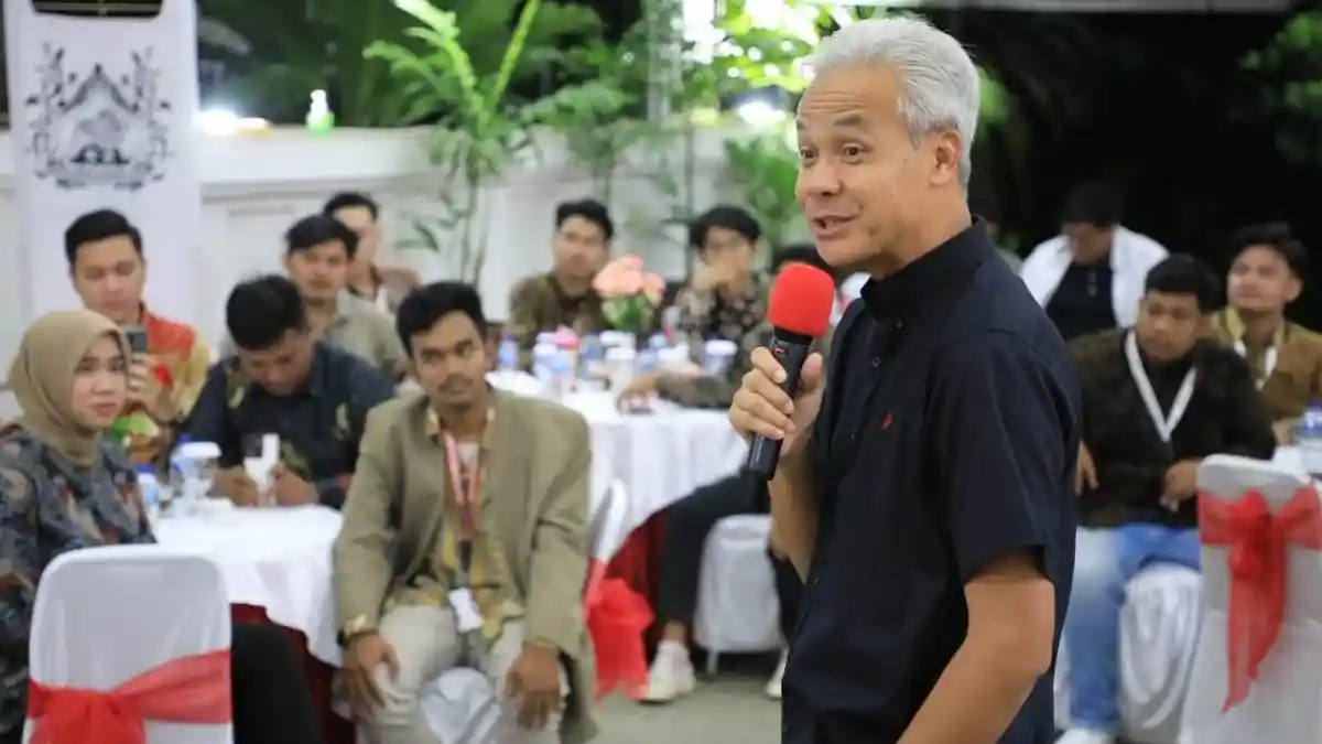 Digeruduk Puluhan Mahasiswa Himapol di Puri Gedeh, Ganjar Cerita Awal Mula Terjun ke Dunia Politik