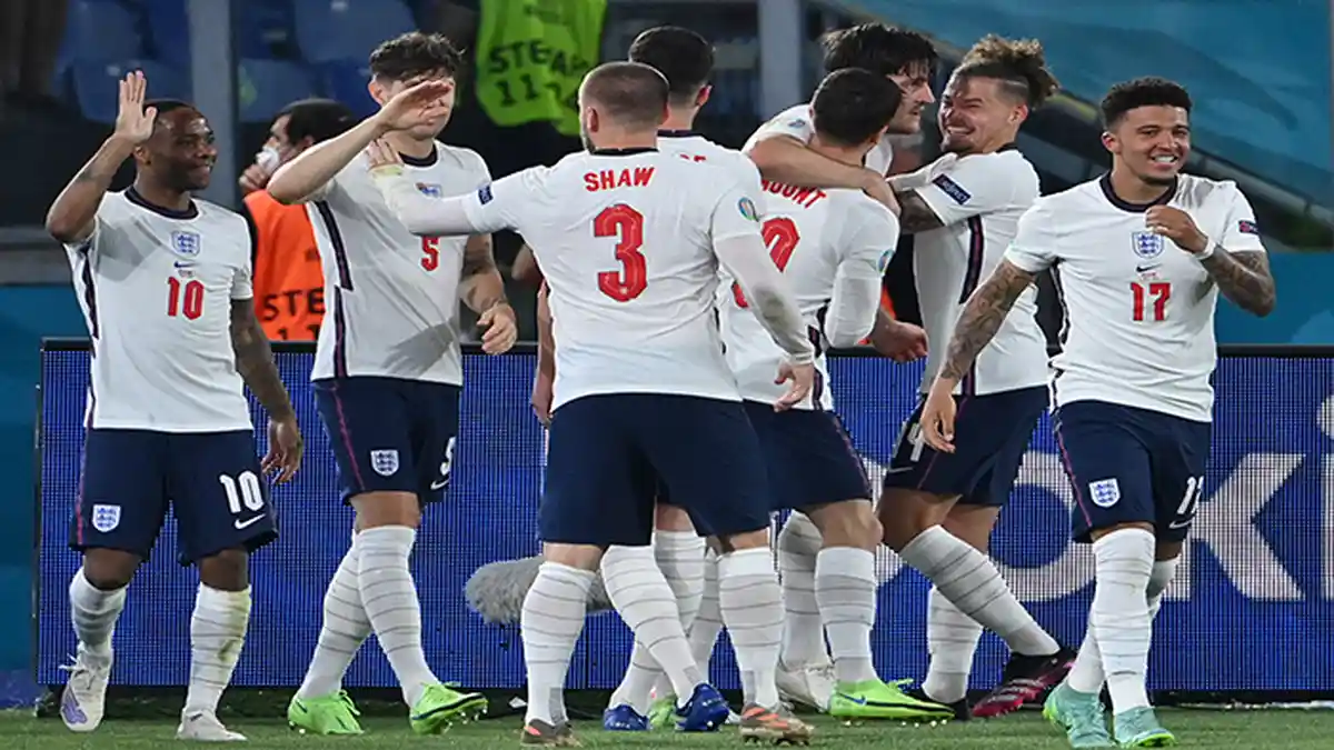 SKOR AKHIR UKRAINA Vs Inggris Tadi Malam & Hasil Akhir Pertandingan Inggris Vs Ukraina 8 Besar Euro
