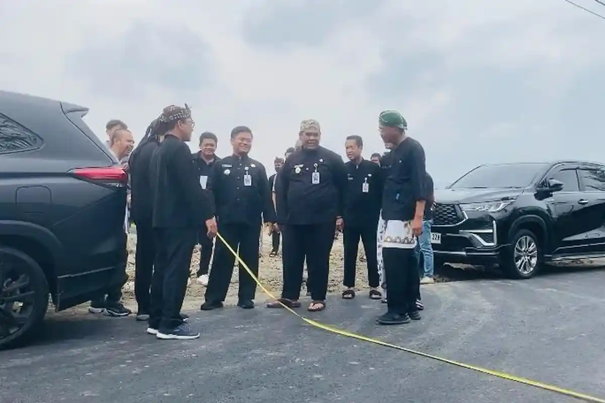 Bupati Tegal Ischak Monitoring Perbaikan Jalan RP Suroso Slawi: Secara Visual Nampak Bagus 