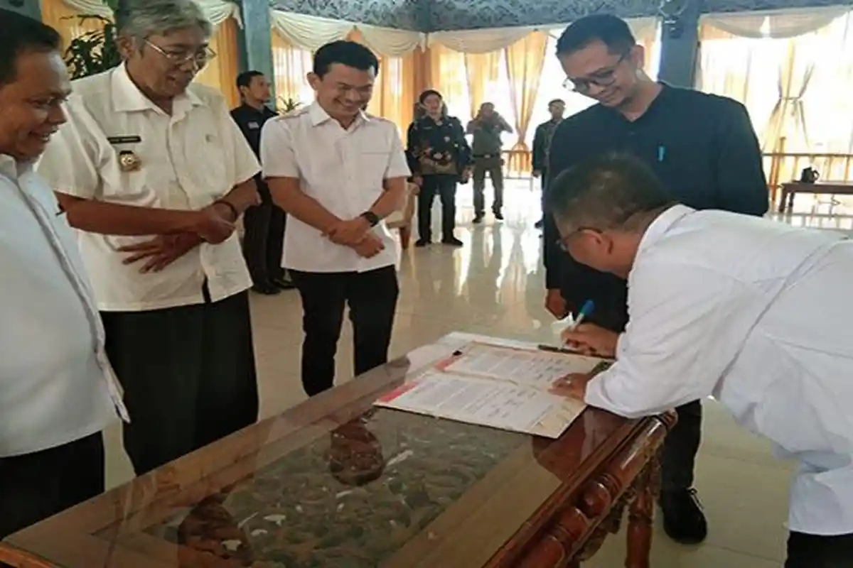 Jarot Winarno Harap Pengurus PMI Kabupaten Sintang Berperan Aktif Dalam Tugas Kemanusiaan