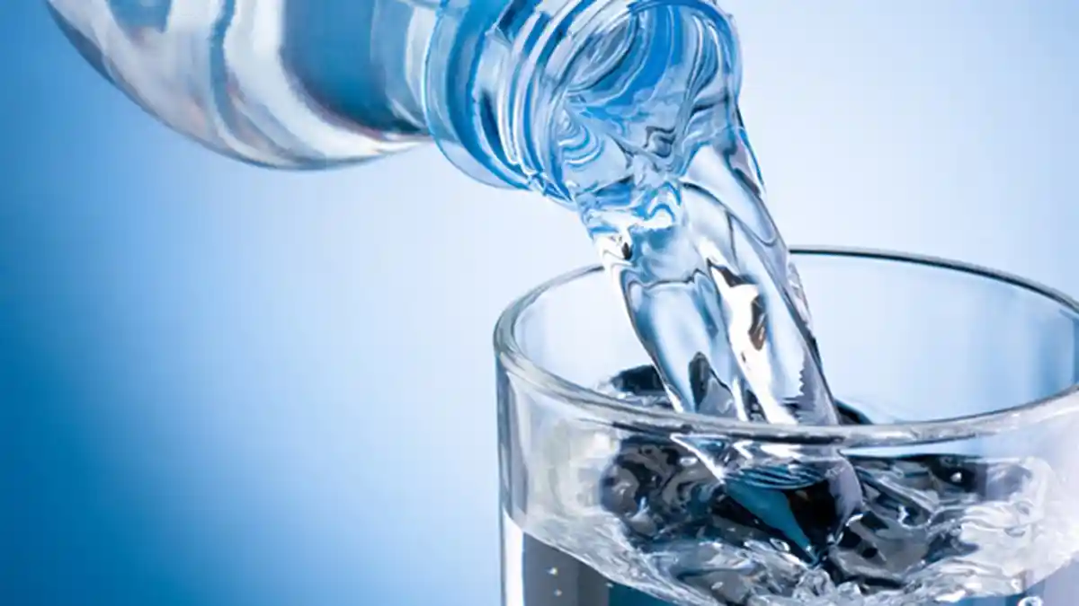 Bangun Tidur Sebaiknya Langsung Minum Air Putih, Ini Dia Manfaat Pentingnya untuk Kesehatan