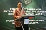 Ahmad-Riza-Patria-saat-menghadiri-peresmian-Sekretariat-Pordasi-DKI-Jakarta.jpg