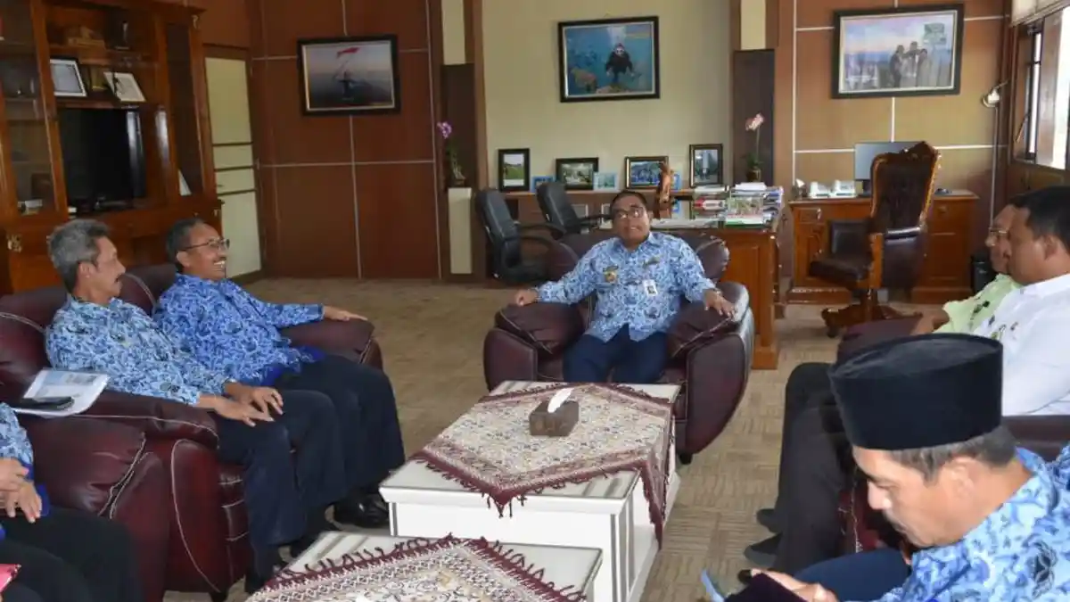 Proyek Tanggul Penahan Rob Pekalongan Berlanjut Tahun Depan, Tambah Rp 90 Miliar