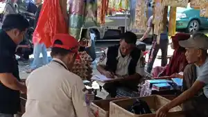 2026-04-13-Satpol-PP-Sinjai-bersama-Bea-Cukai-razia-rokok-ilegal.jpg