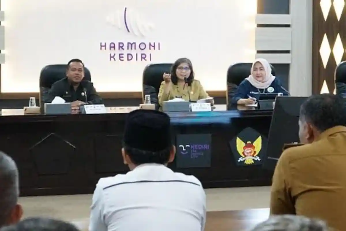 Pj Wali Kota Kediri Dorong Evaluasi Program untuk Tingkatkan Predikat Kota Layak Anak