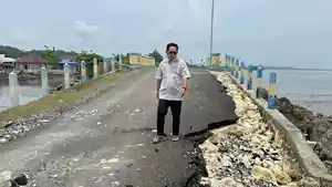 Abrasi-di-Halmahera-Timur.jpg