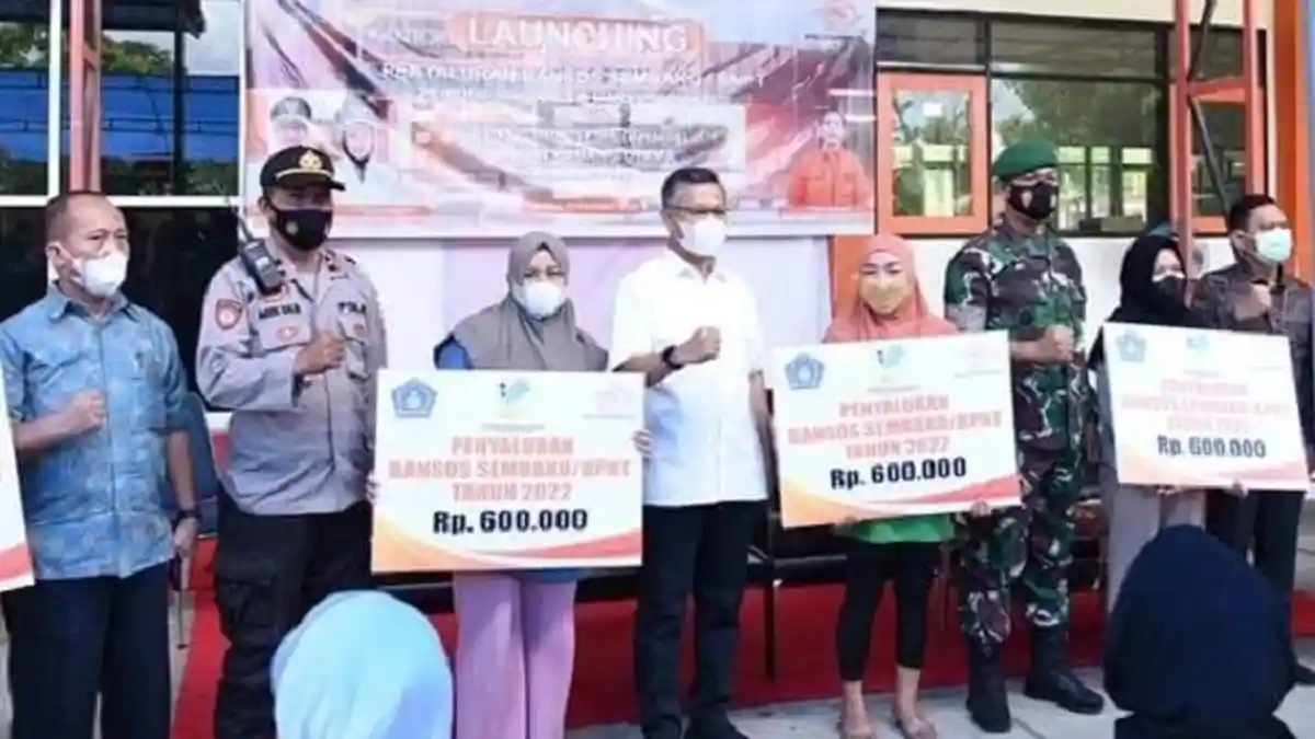 CEK DI SINI https://cekbansos.kemensos.go.id/ Bansos Tahap II Rp600 Ribu Cair, 5.790 KPM di Kendari