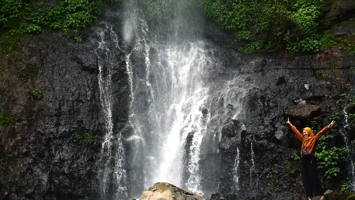 Destinasi Curug Lawe Secepit Limbangan Kendal Spot Foto Air Terjun Indah