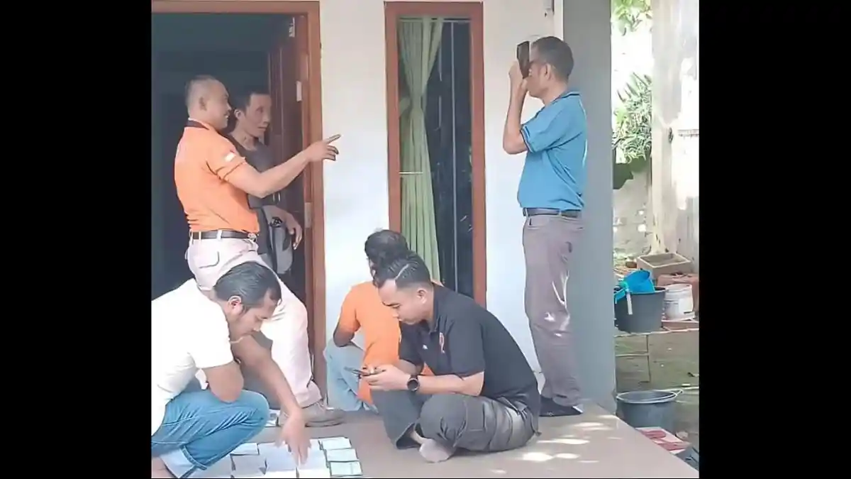 Ditinggal Belanja, Rumah di Karawang Dibobol Maling, Uang Rp 40 Juta dan Emas 130 Gram Raib