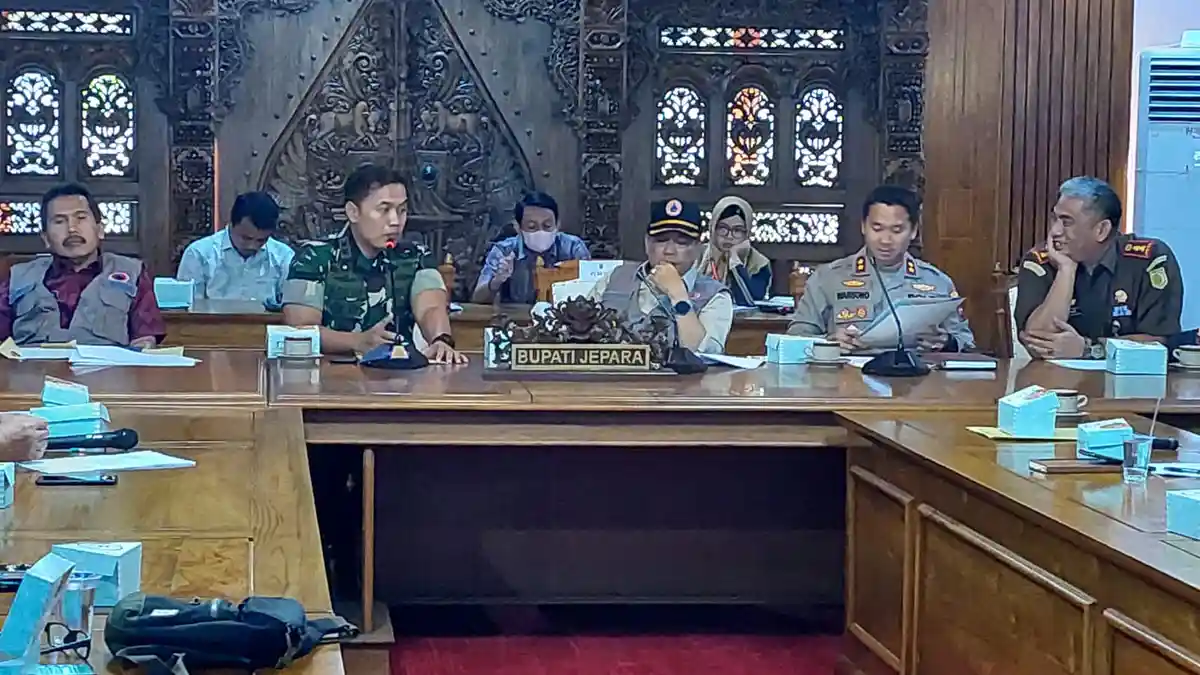 Terima Aduan Karaoke dan Miras Ilegal di Jepara, Edy Supriyanta : Denda Rp 50 Juta