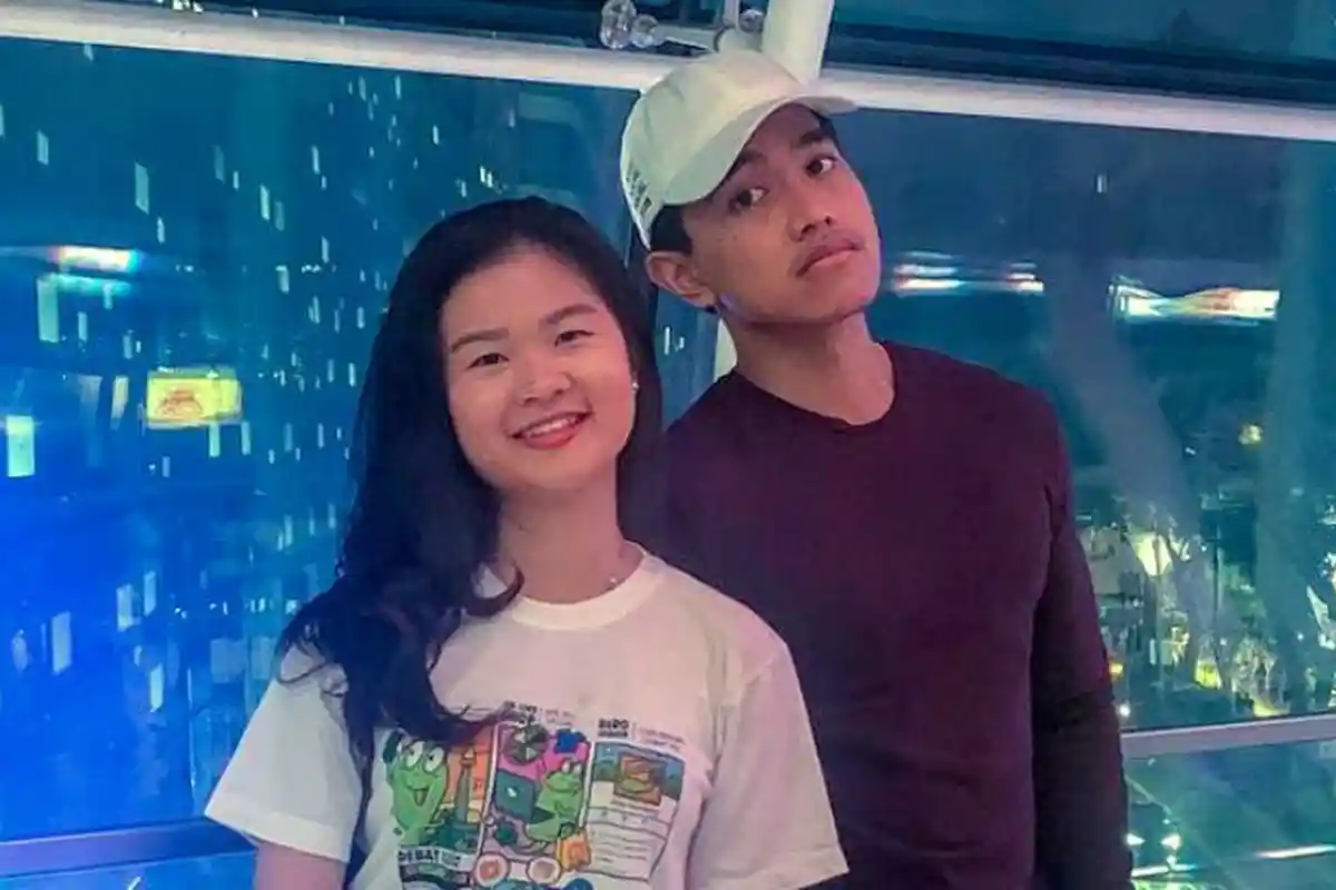 Kaesang Pangarep dan Pacar, Felicia Tissue Mesra dan Tampil Kompak, Ini 4 Gaya Kasual Pasanga ini!