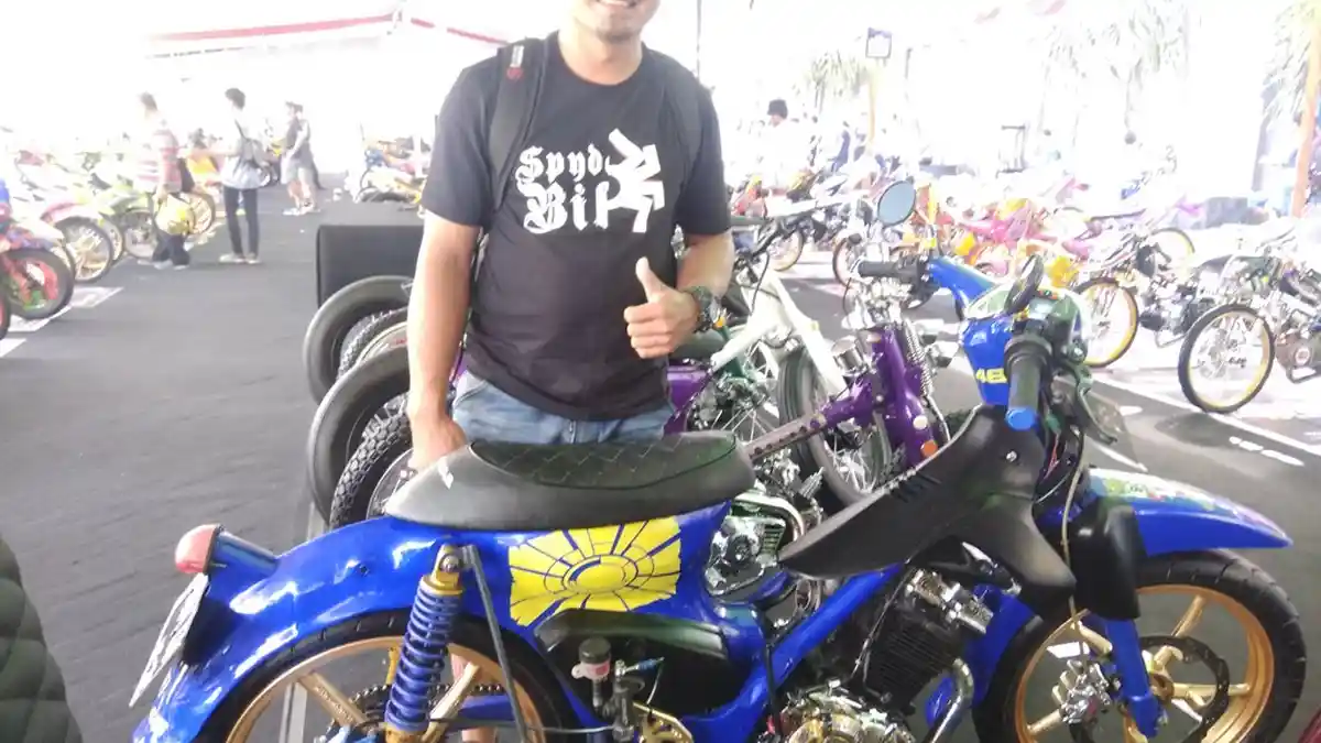 Reynoldi Tunjukkan Sepeda Motor Hasil Modifikasi di Manado Auto Contest 2019, Diberi Nama CF150
