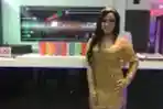 Neng Oshin Luncurkan Neng Oshin Karaoke Keluarga