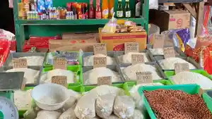 Harga-beras-pasar-batu-merah.jpg