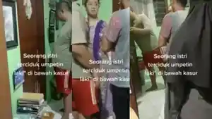 emak-emak-terciduk-sembunyikan-selingkuhan-di-bawah-kasur.jpg
