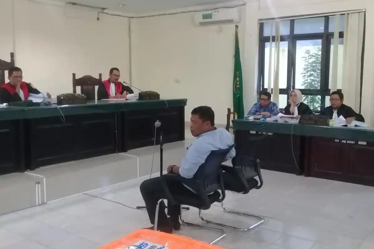 Korupsi APBD Sulbar 2016, Jaksa Hadirkan 6 Saksi Untuk Terdakwa Harun