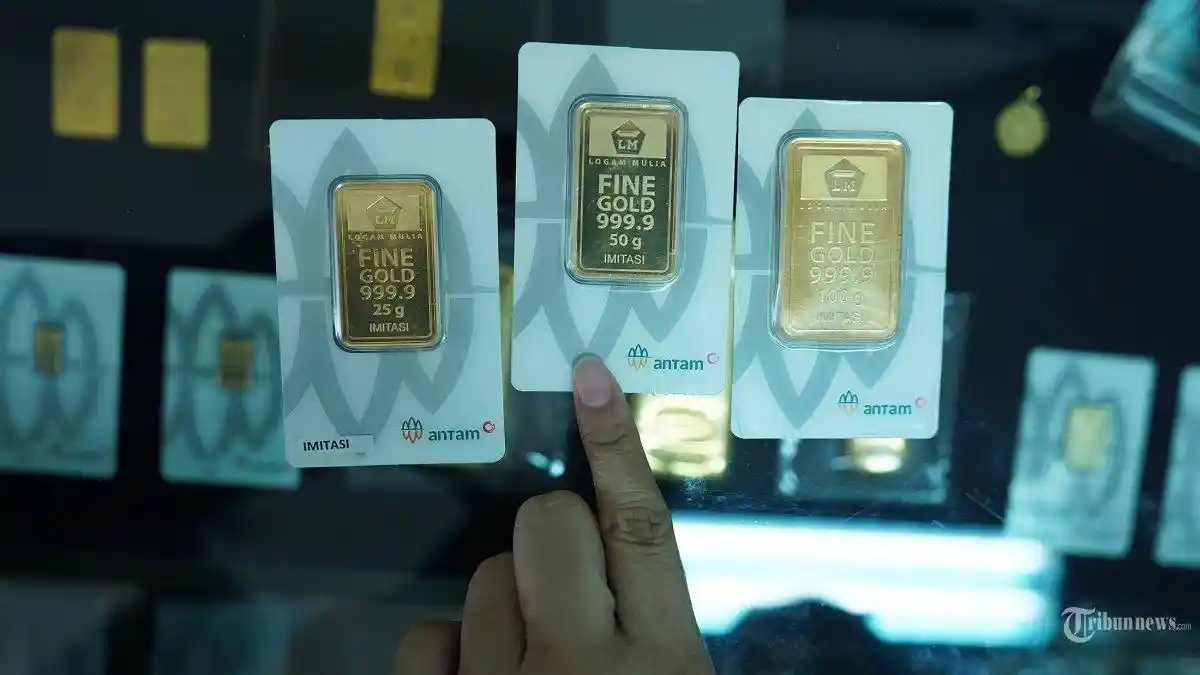 Update Harga Emas Antam Hari Ini di Kota Makassar Rp 2.353.870 per Gram