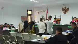 SIDANG-TIPIKOR-Sidang-Hamim-Pou-Senin-2842025.jpg
