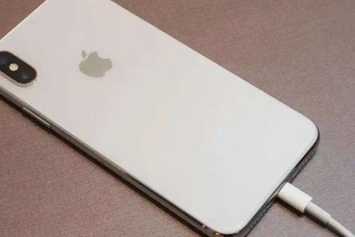 Lima Cara Aman Menjaga Kesehatan Baterai iPhone