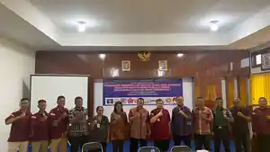 Pose-Bersama-Tim-Pora-Imigrasi-Maumere.jpg