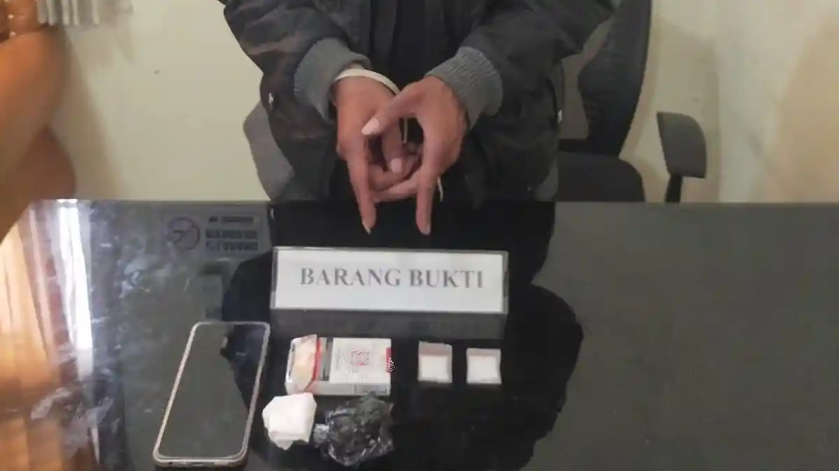 Pengedar di Tanjung Raya Agam Ditangkap Polisi, 2 Paket Sabu-sabu Diamankan