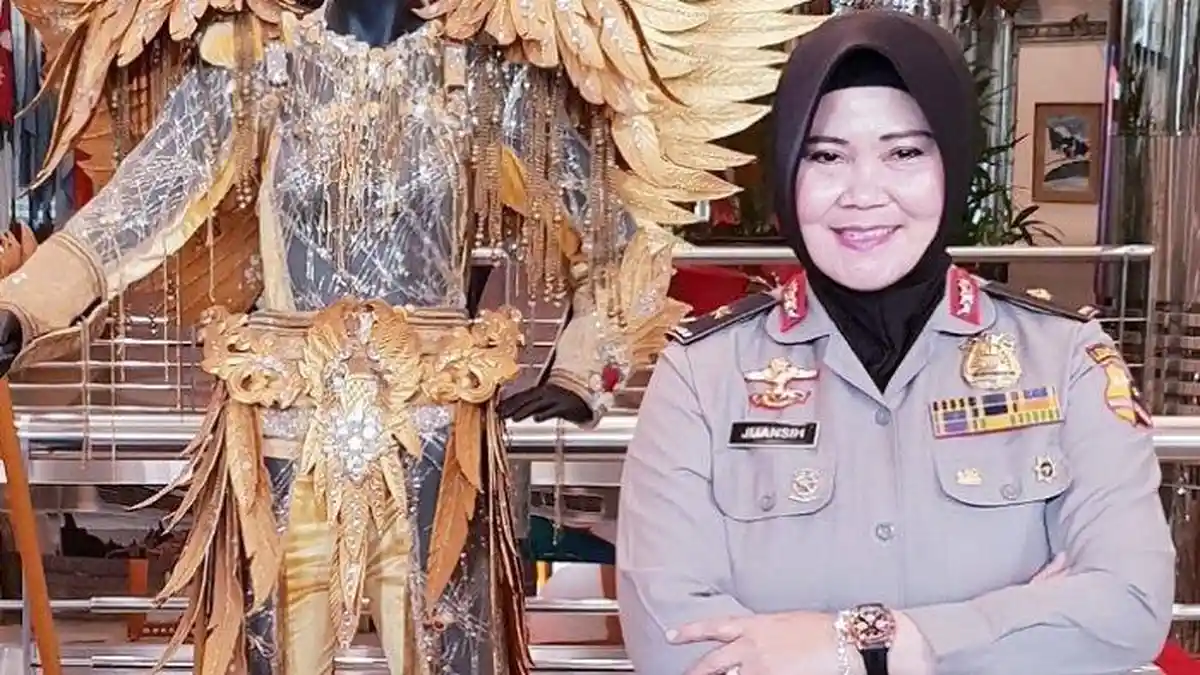 Telegram Kapolri: Brigjen Juansih Satu-satunya Polwan Promosi Jadi Jenderal Bintang Dua