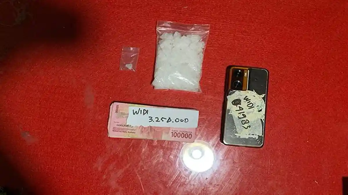 Polres Ketapang Gagalkan Peredaran Ratusan Gram Sabu Dalam Sehari, Amankan Enam Tersangka