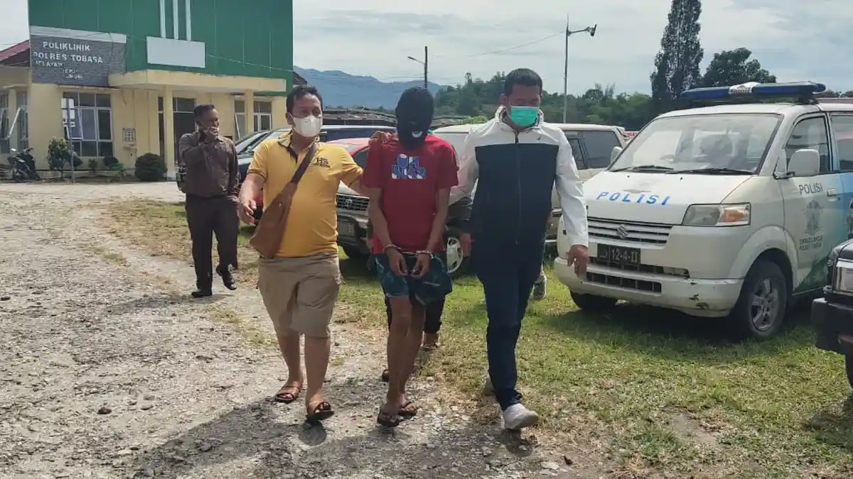 Empat Jam Mengintai, Polisi Akhiri 25 Hari Pelarian Remaja Pembunuh Guru SD di Toba