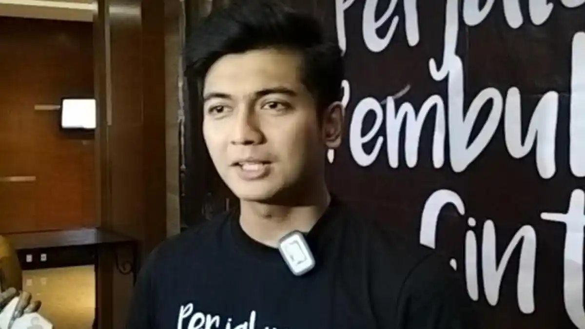 Perjalanan Pembuktian Cinta Jadi Debut Teuku Ryan Bintangi Film Layar Lebar